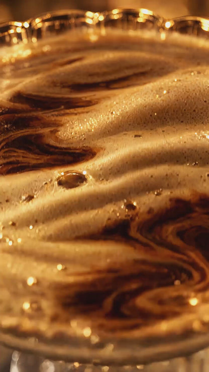 Film: der Conte Camillo Espresso Martini wird zu Hause eingeschenkt